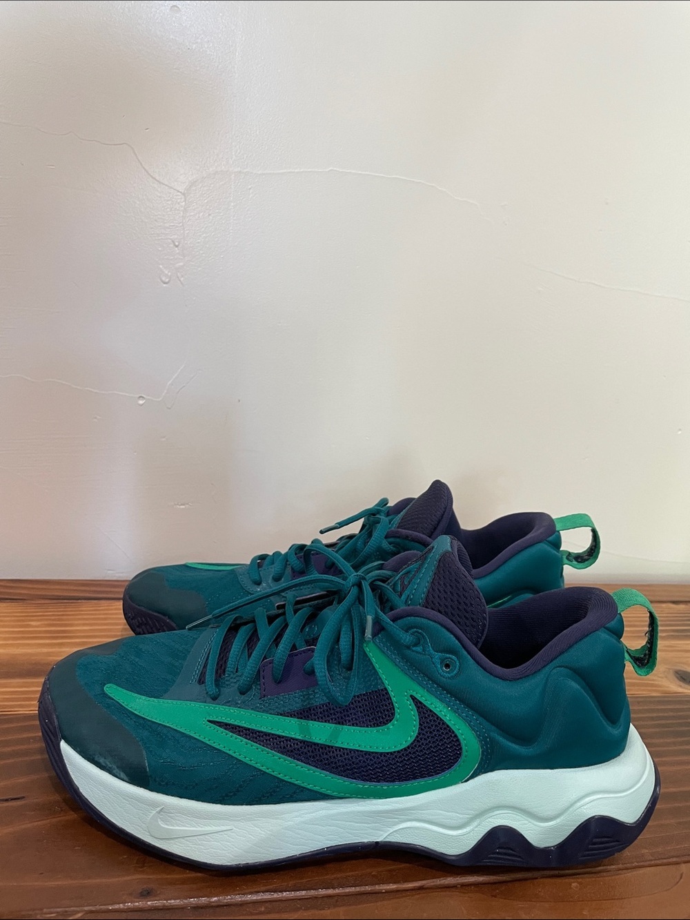 Nike Men’s Giannis Immortality 3 Basketball Shoes Size 11 - Picture 12 of 16
